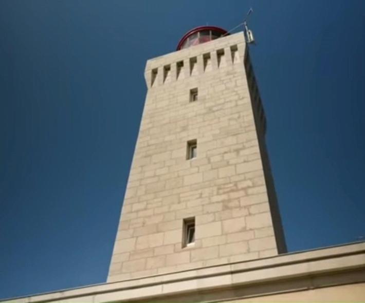 Vue Mer Et Remparts. Entre Vieille Ville Et Plages Antibes Exteriér fotografie